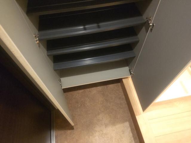 物件内観写真12　(別室の写真です)