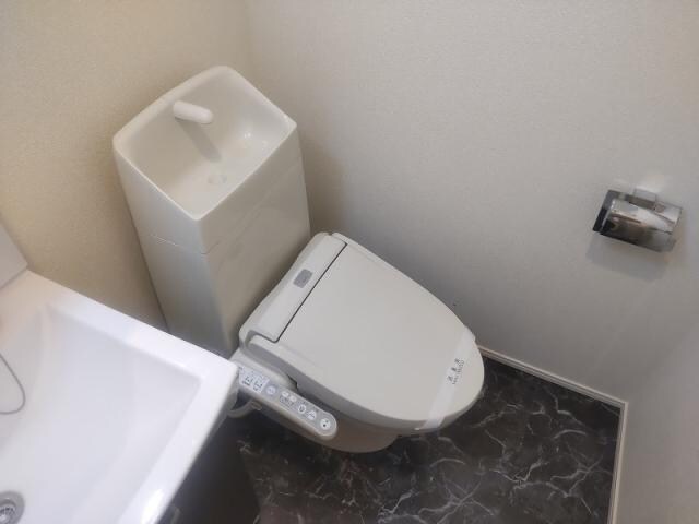 物件内観写真18　(別室の写真です)