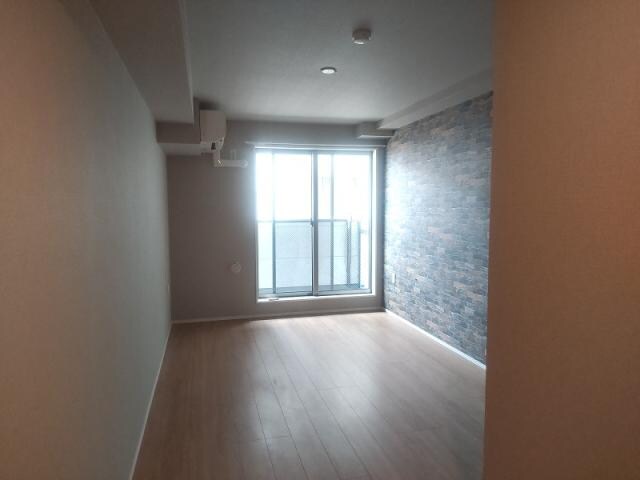 物件内観写真21　(別室の写真です)