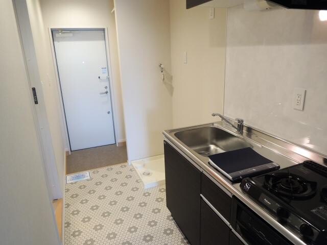 物件内観写真8　(別室の写真です)