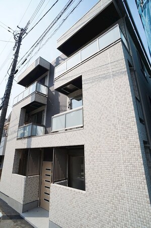 ポートガーディアン外観写真