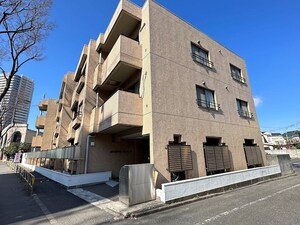 アベニューフラットＡ外観写真