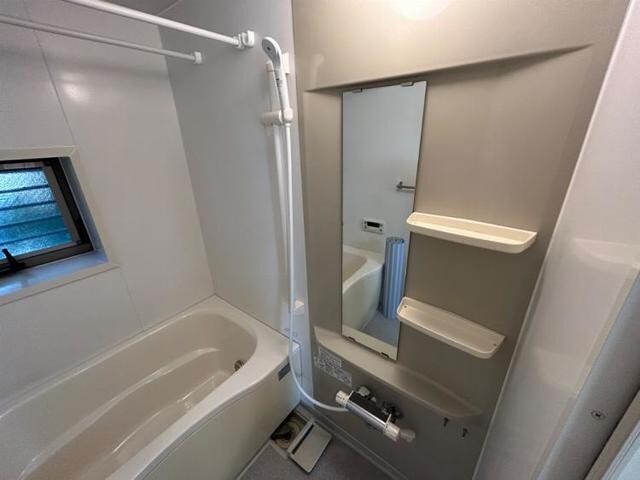 物件内観写真5　(隣の部屋の参考写真です)