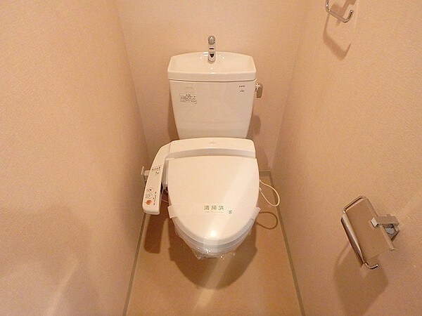 トイレ(※別部屋(反転間取り)参照)