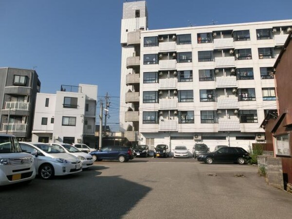 駐車場(物件目の前！敷地外駐車場(空きあり))