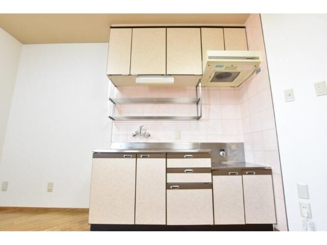 物件内観写真3　(キッチン)