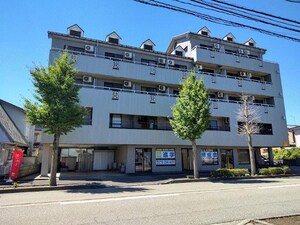 プルミィエシンワ外観写真
