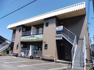 コーポ新園外観写真