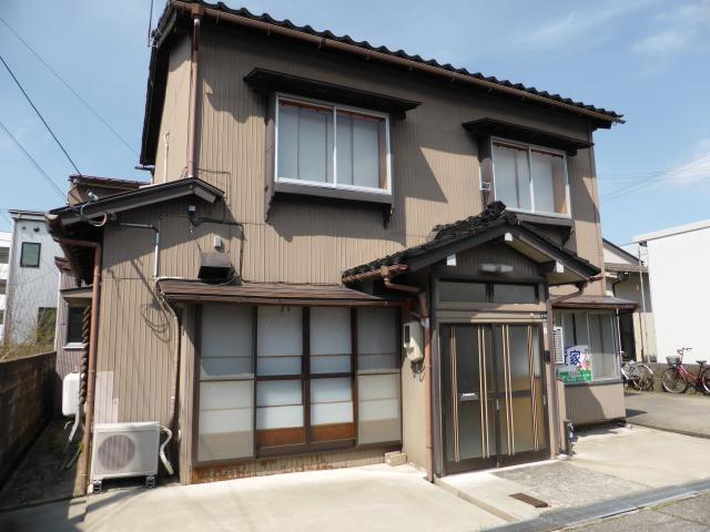 緑町貸家