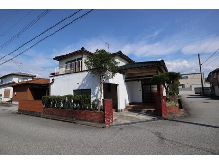 本郷町27-22貸家外観写真