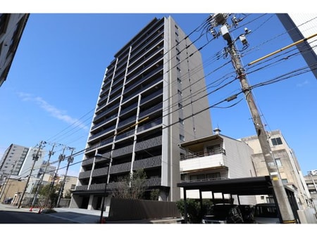 サーパス富山三番町レジデンス外観写真