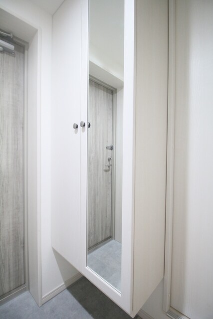 物件内観写真24　(※同間取り別部屋(反転)の写真です。内装の色など異なる場合がございます。)