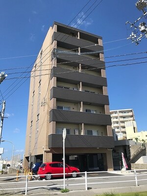 Ｅｙｅ‘ｓ小禄外観写真