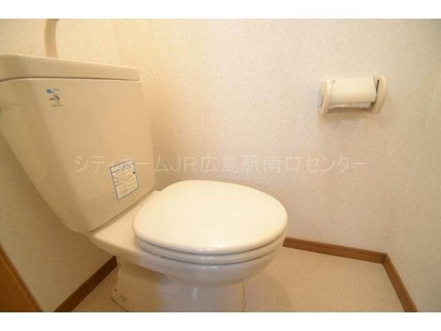 広島駅 徒歩18分 1階のトイレ