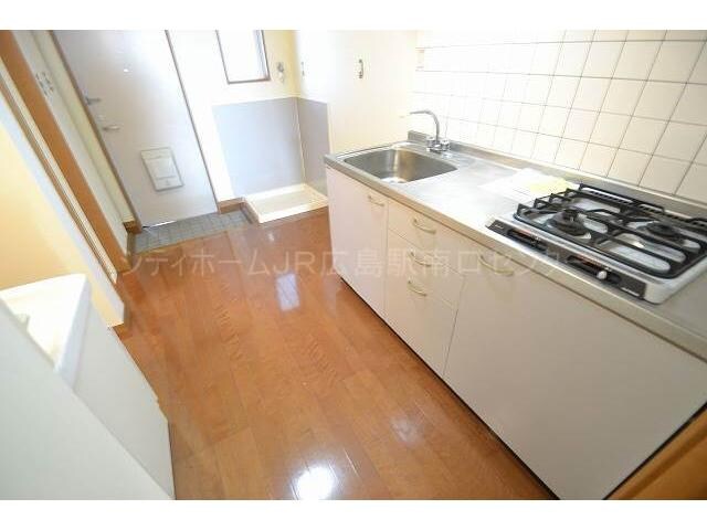 広島駅 徒歩18分 1階の居室