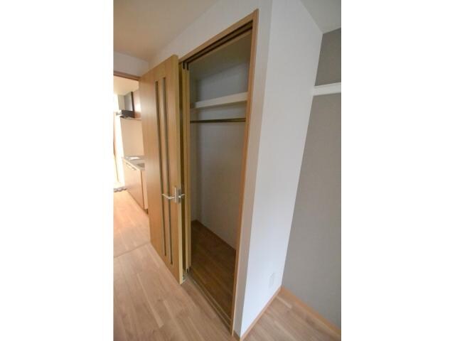 鷹野橋駅 徒歩3分 6階の収納