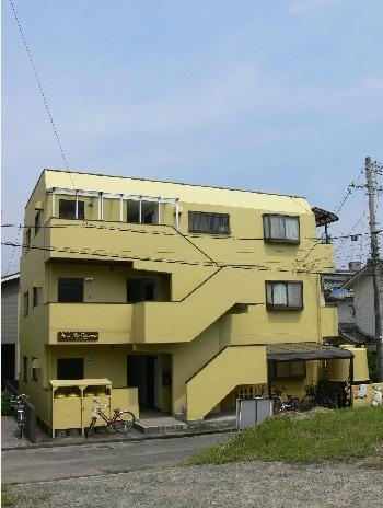 メゾンドゥトゥモロー