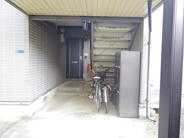 エントランス(建物入口)