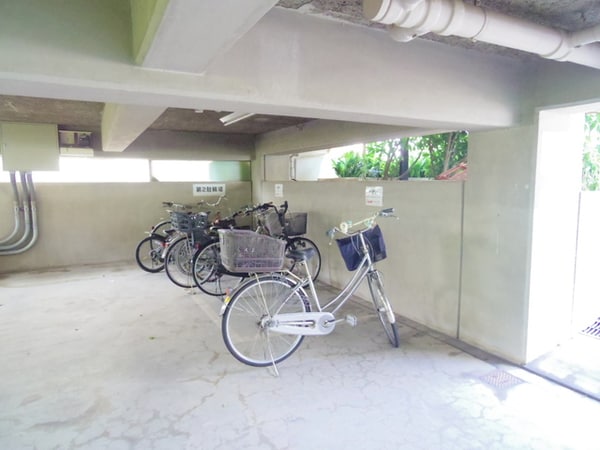 共用設備(自転車置場)