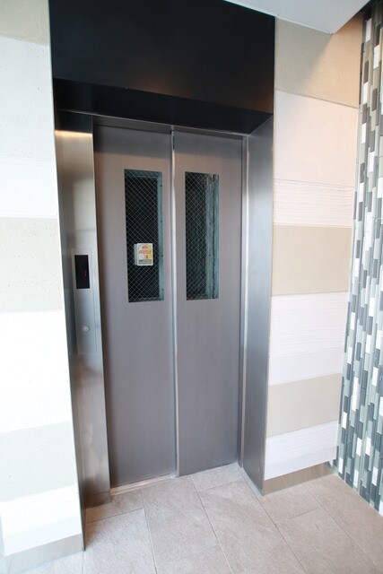 物件外観写真5　(★エレベータ付★)