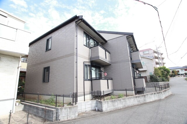 アッパレッキオの物件外観写真