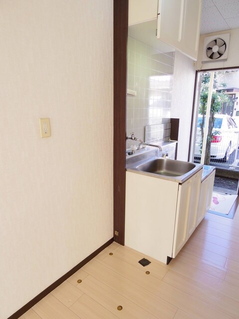 物件内観写真11　(室内洗濯機置場)