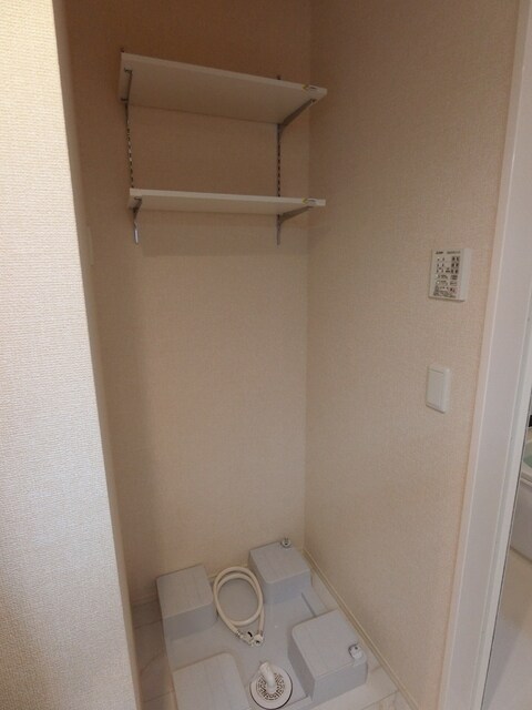 物件内観写真25　(洗濯機置場♪)