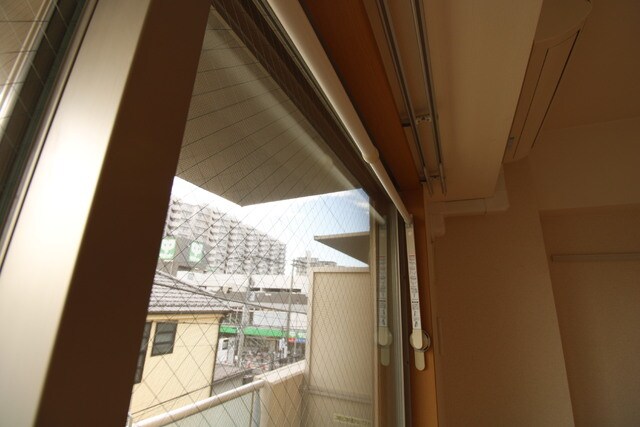 物件内観写真23　(室内物干し)