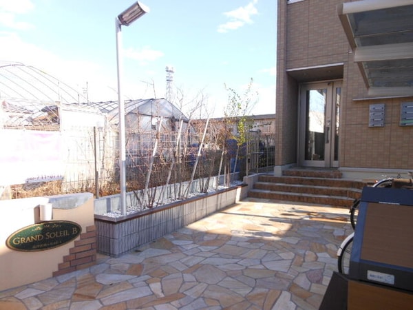 エントランス(建物入口)