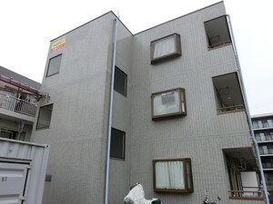 プラーズ末長Ⅱ外観写真
