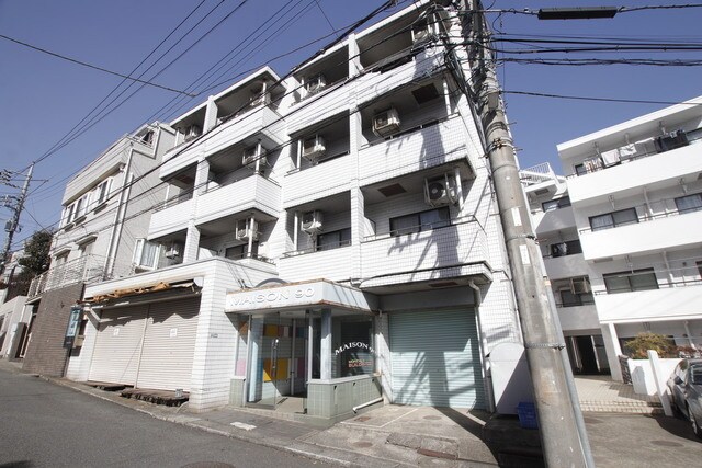 メゾン９０の物件外観写真