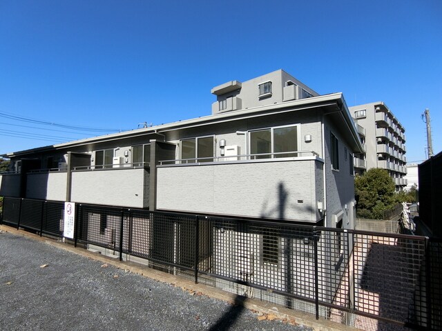 スティルフラットの物件外観写真