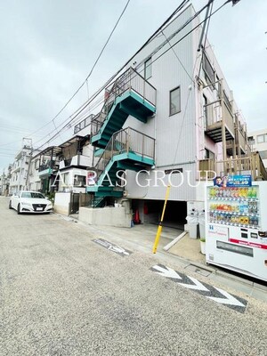 リバーサイド東雪谷外観写真