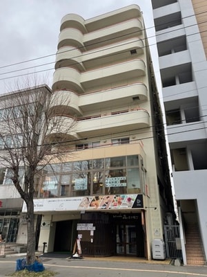 レジデンス５条外観写真