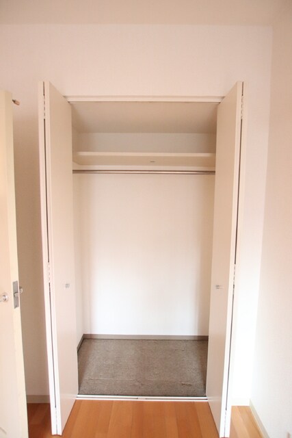 物件内観写真13　(★4,8畳のお部屋の収納★)