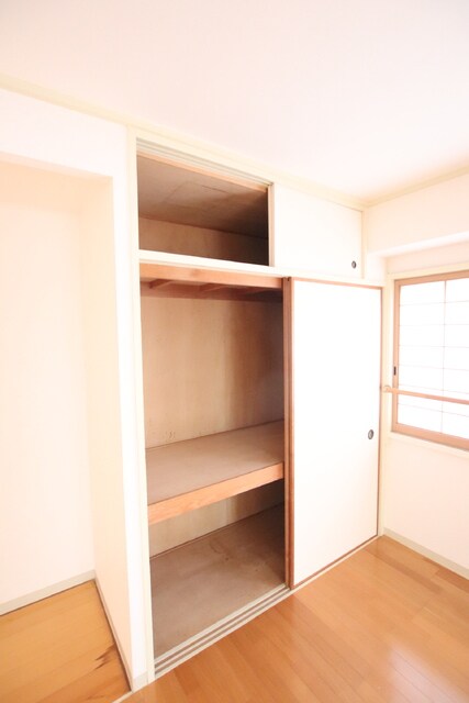 物件内観写真17　(★6畳のお部屋の収納★)