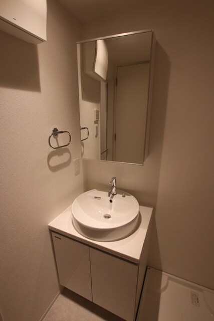 物件内観写真12　(洗面台です♪)