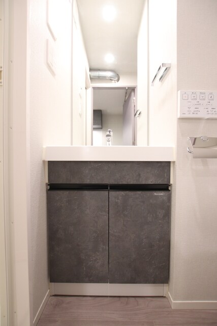 洗面所(★過去募集時の写真です　独立洗面台)