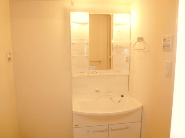 物件内観写真14　(別室参考写真)