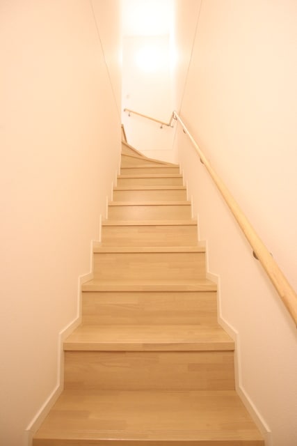 玄関(★階段★)