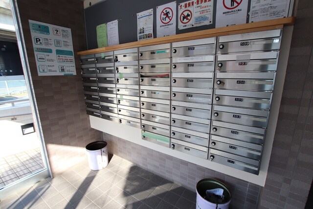 共用設備(集合ポスト)