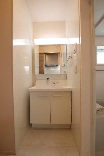 物件内観写真13　(独立洗面所♪)