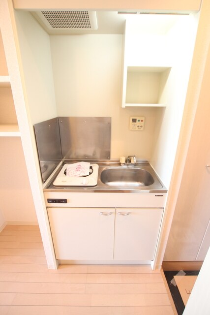 物件内観写真9　(１口コンロ設置済です♪)