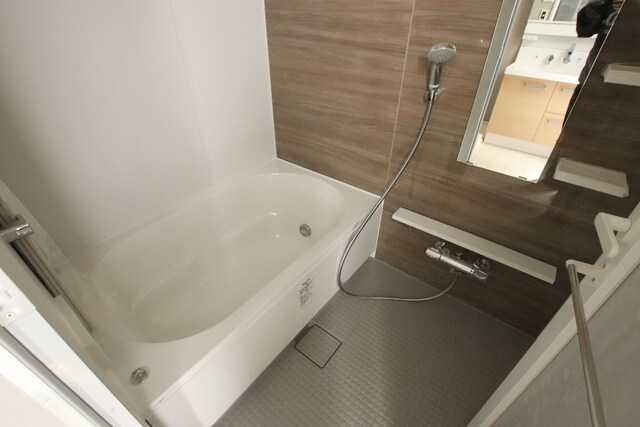 物件内観写真20　(※別室参考写真)