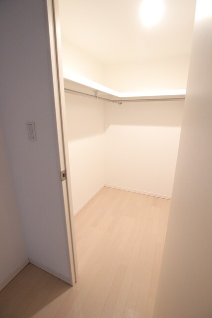 物件内観写真17　(★収納力たっぷりのWIC★)