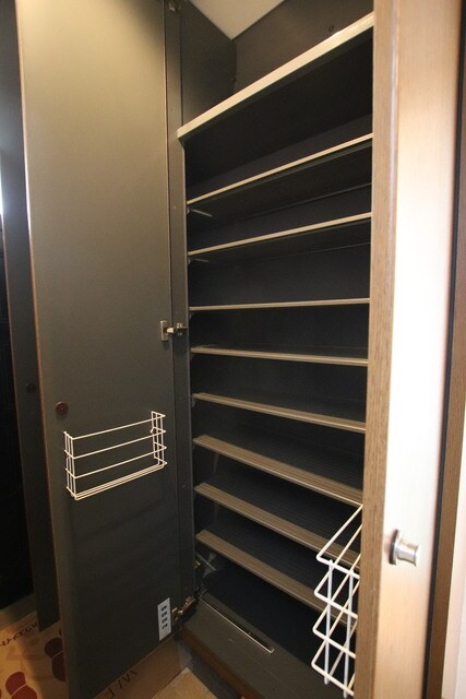 物件内観写真13　(玄関シューズボックス♪)