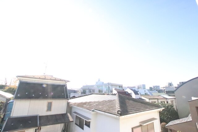 物件内観写真11　(バルコニーからの眺めです)