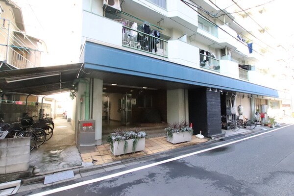 エントランス(★入り口です☆)