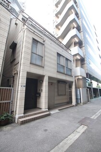 築地國末ビルの外観写真