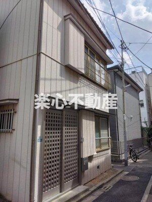 荒川3丁目貸家外観写真